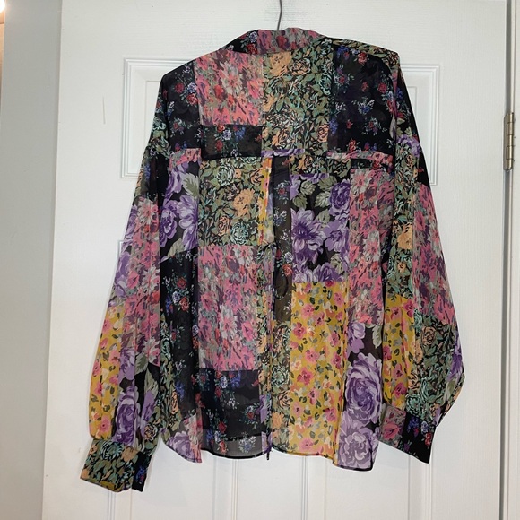 Zara The Amelie Floral Patchwork Button Down
Shirt Womens Size Large - Picture 3 of 5